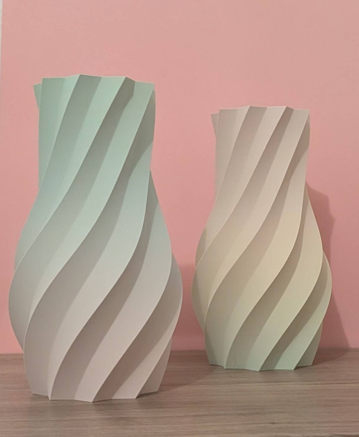 Pastell-Vase mit Farbverlauf